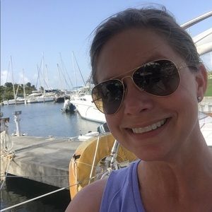 Meet your Posher, Amy